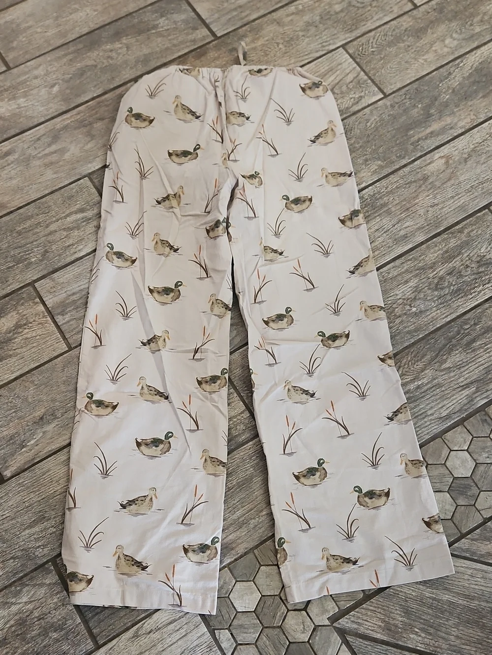 Light Cream Duck Print Lounge Pants Size Small New With Tags